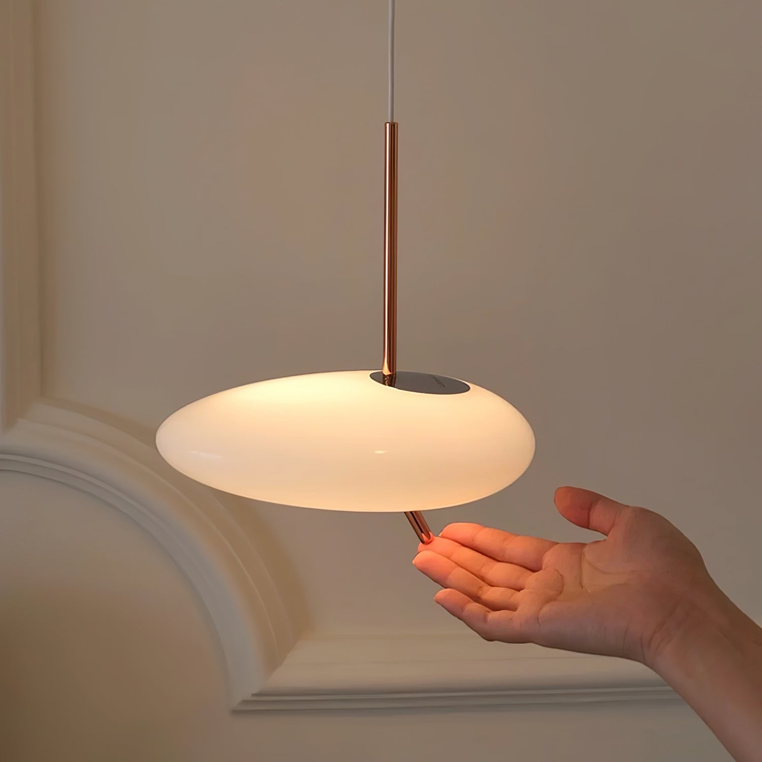Modern Pebbles Glass Pendant Light with Minimalist LED Design for Contemporary Living Rooms