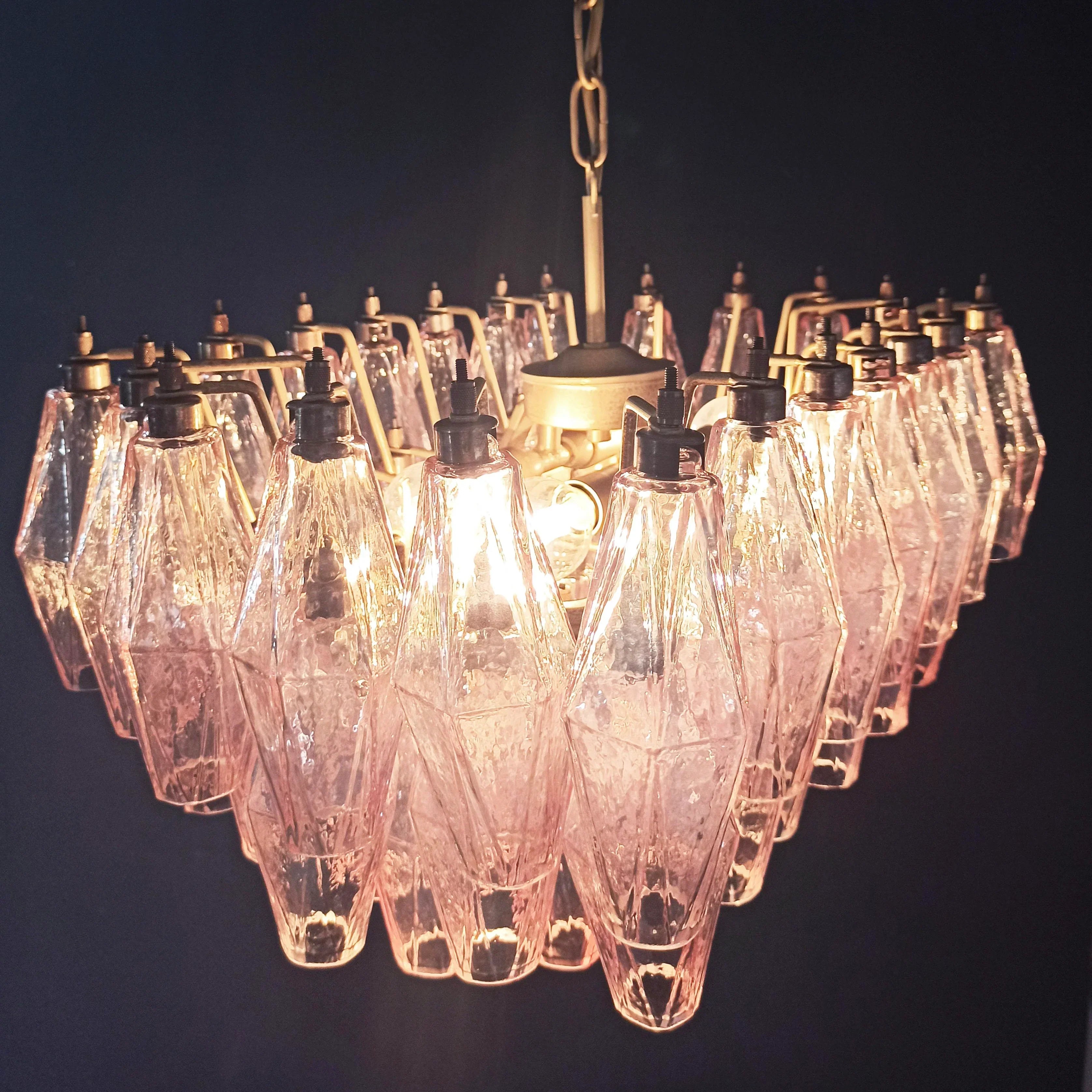 modern-poliedri-murano-pink-glass-chandelier-luxury-mid-century-ceiling-fixture