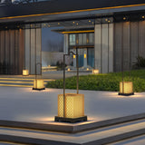Modern Retro Solar Powered Outdoor Lantern Waterproof LED Lawn Light with Portable Handle