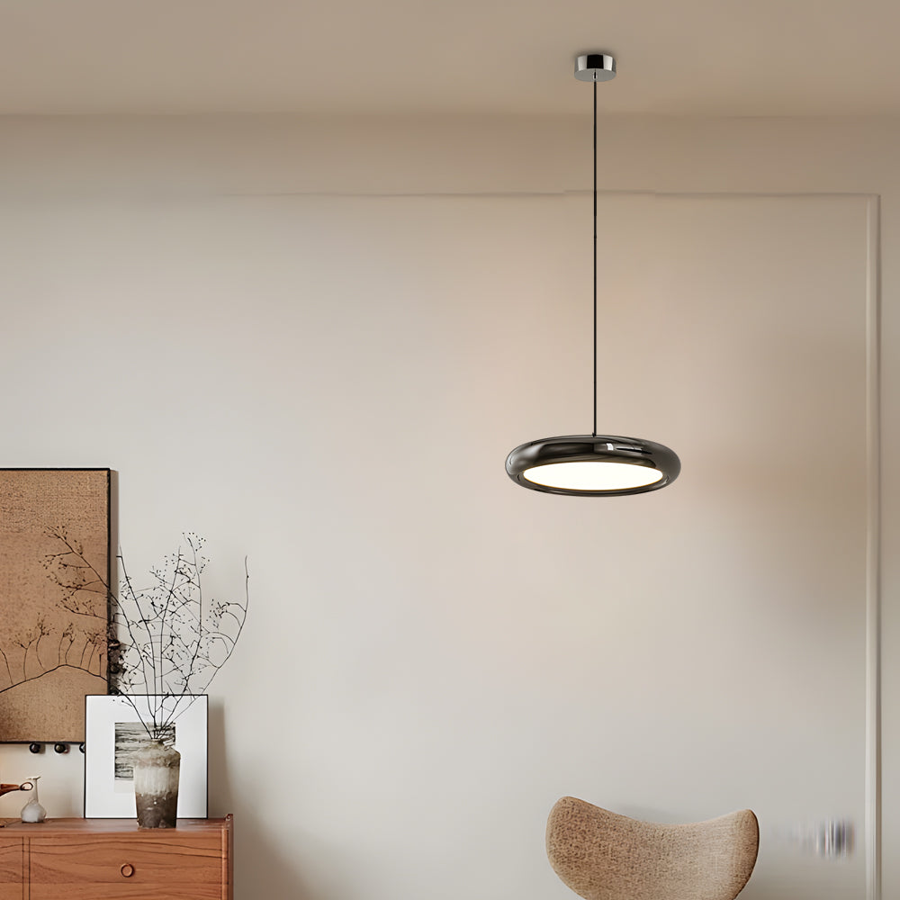 Modern Round Metallic LED Pendant Light for Kitchen Island and Dining Room Black or Chrome