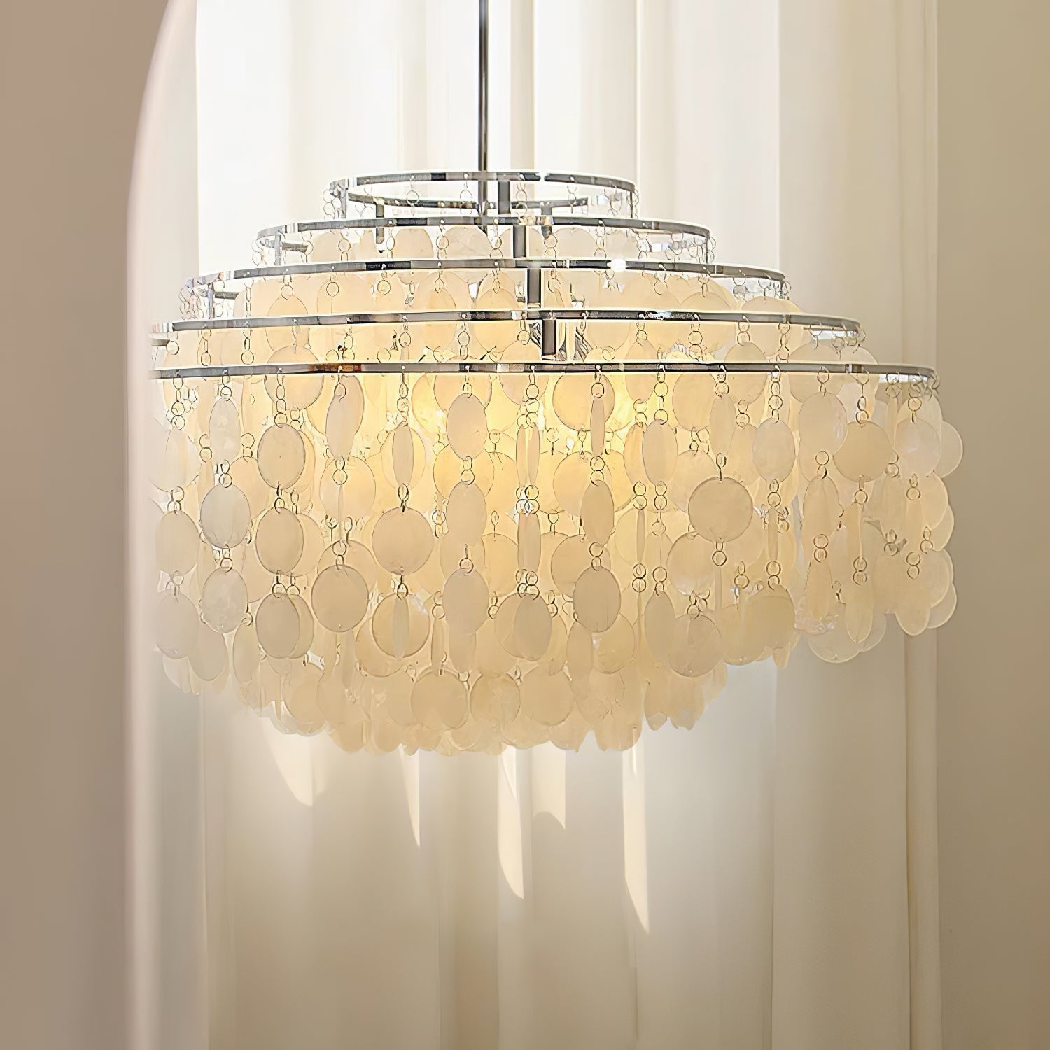 Modern Round Shell Pendant Light Coastal Chandelier for Living Room and Bedroom