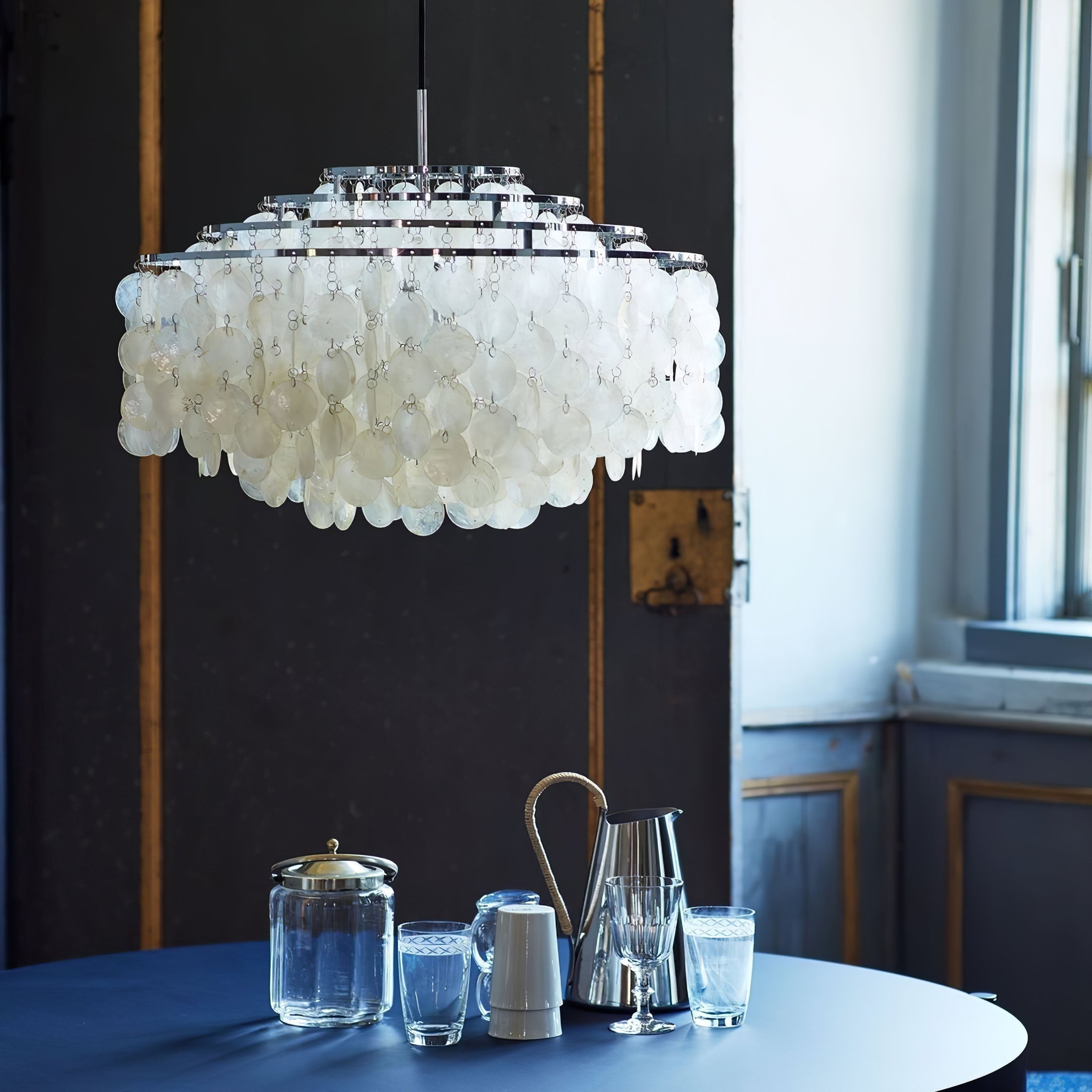 Modern Round Shell Pendant Light Coastal Chandelier for Living Room and Bedroom