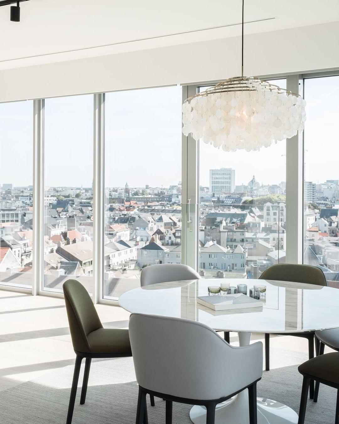 Modern Round Shell Pendant Light Coastal Chandelier for Living Room and Bedroom
