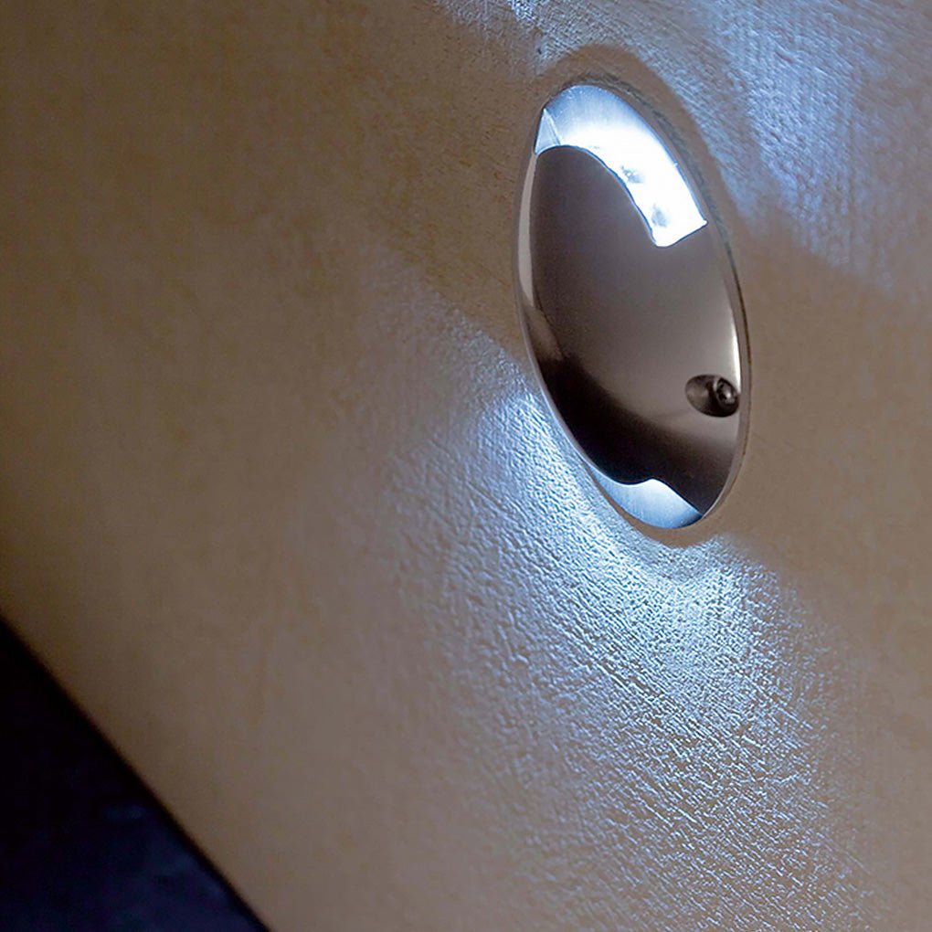 Modern Round Waterproof LED Recessed Step Lights for Outdoor Garden Deck and Pathway Lighting