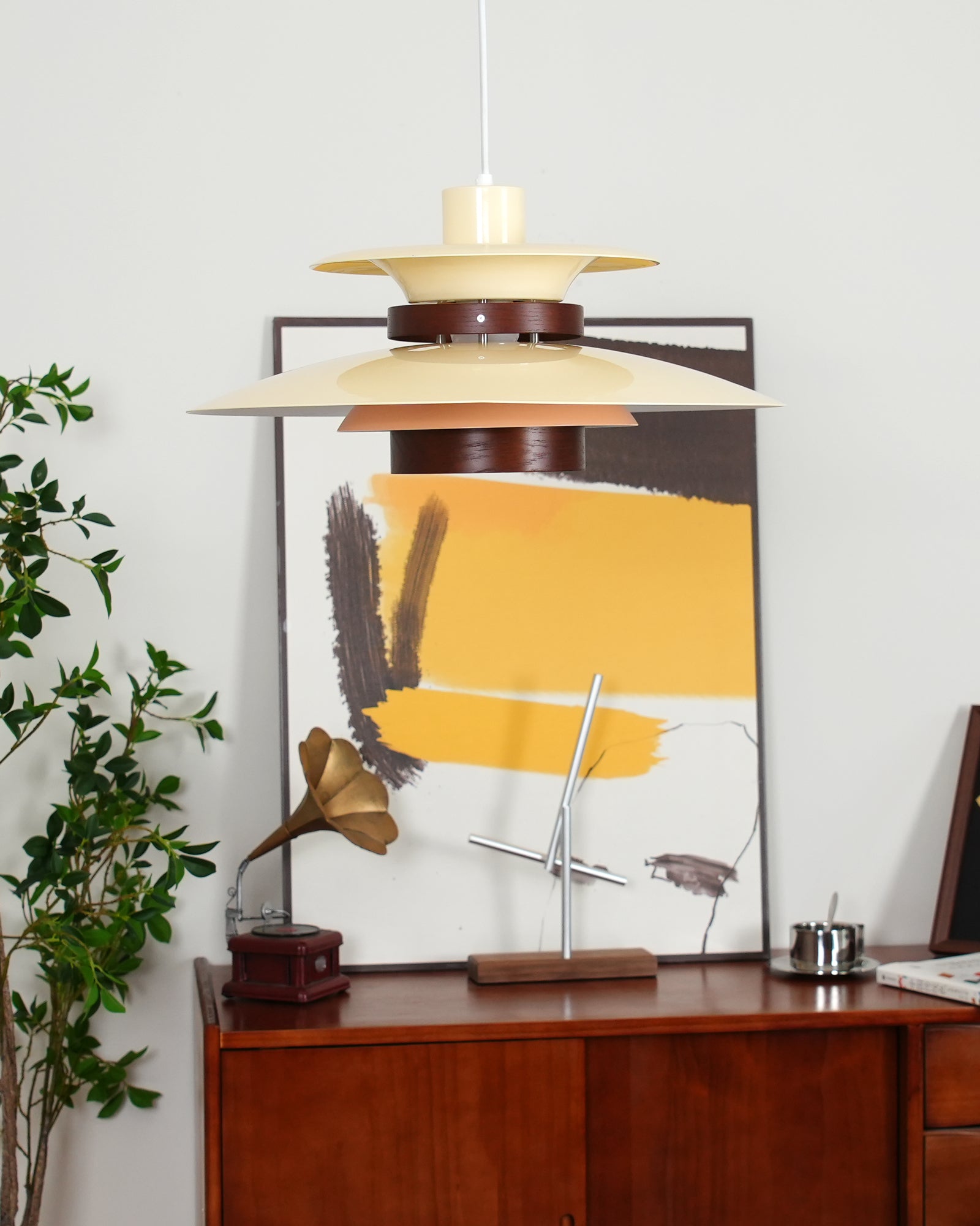 modern-scandinavian-multi-layer-pendant-lamp-with-wood-detailing-for-bedroom-and-dining