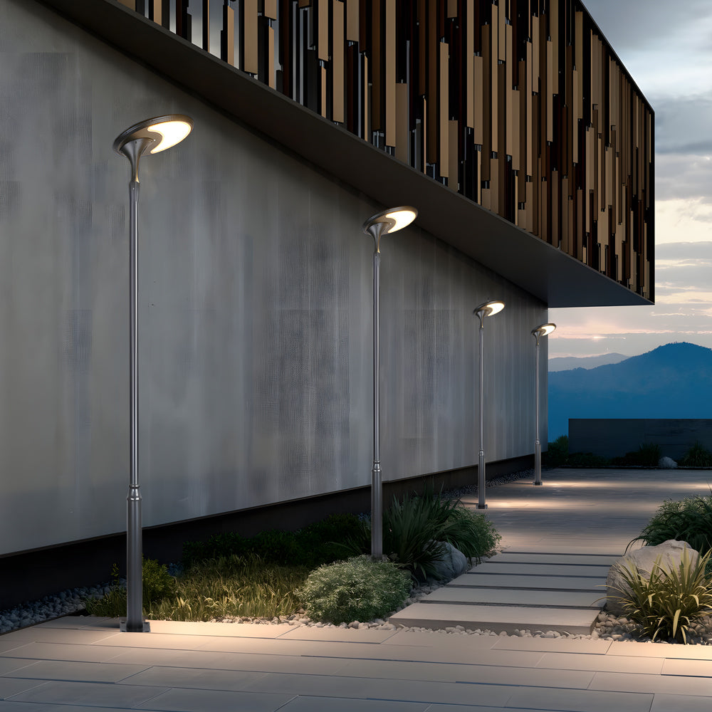 Modern Solar Powered LED Lamp Post Outdoor IP65 Waterproof Street Light for Gardens and Parks
