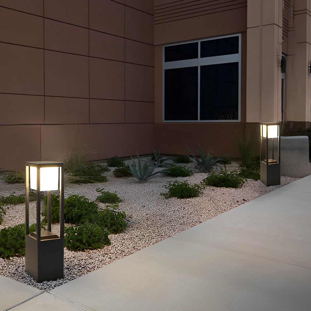 Modern Square Black Aluminum Solar Powered Pathway Lights Waterproof Outdoor LED Garden Lawn Lamp