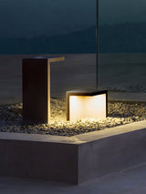 modern-stainless-steel-led-garden-post-lamp-waterproof-outdoor-landscape-lighting-for-villa-and-patio