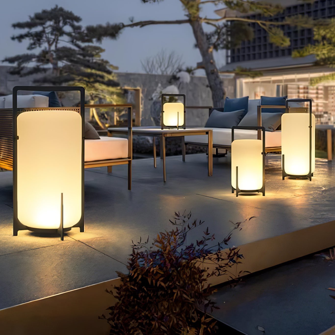 modern-stainless-steel-twilight-lantern-rechargeable-led-outdoor-table-light-for-patio