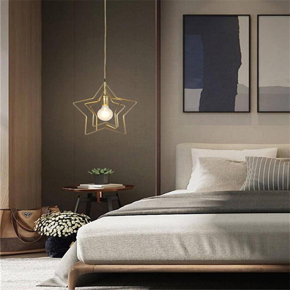 Modern Star Shaped Metal Pendant Lighting Geometric Celestial Chandelier for Dining Room and Bedroom