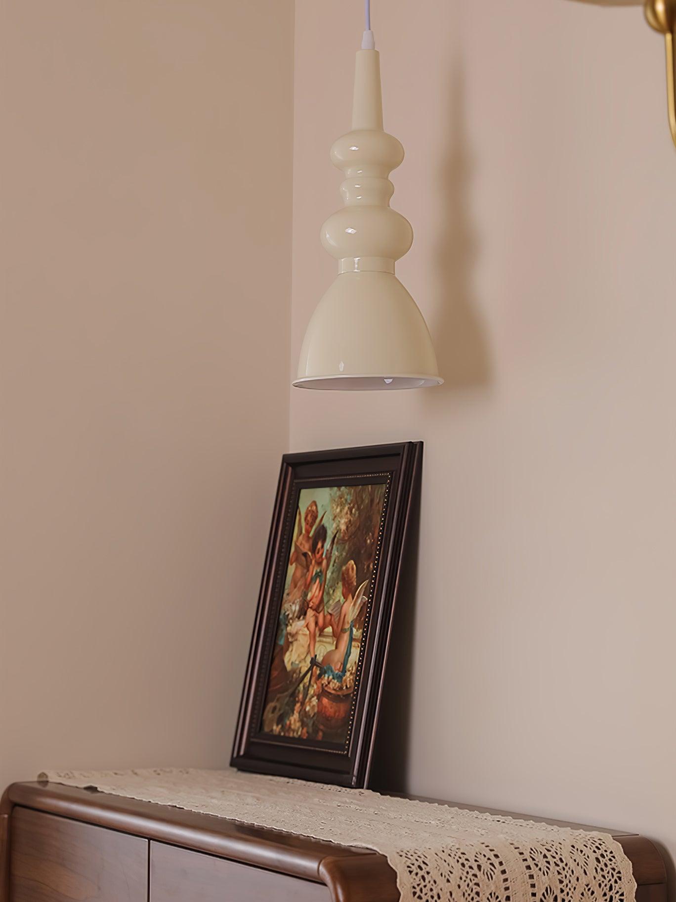 Modern Svelte Undulating Metal Pendant Light for Contemporary Dining and Foyer