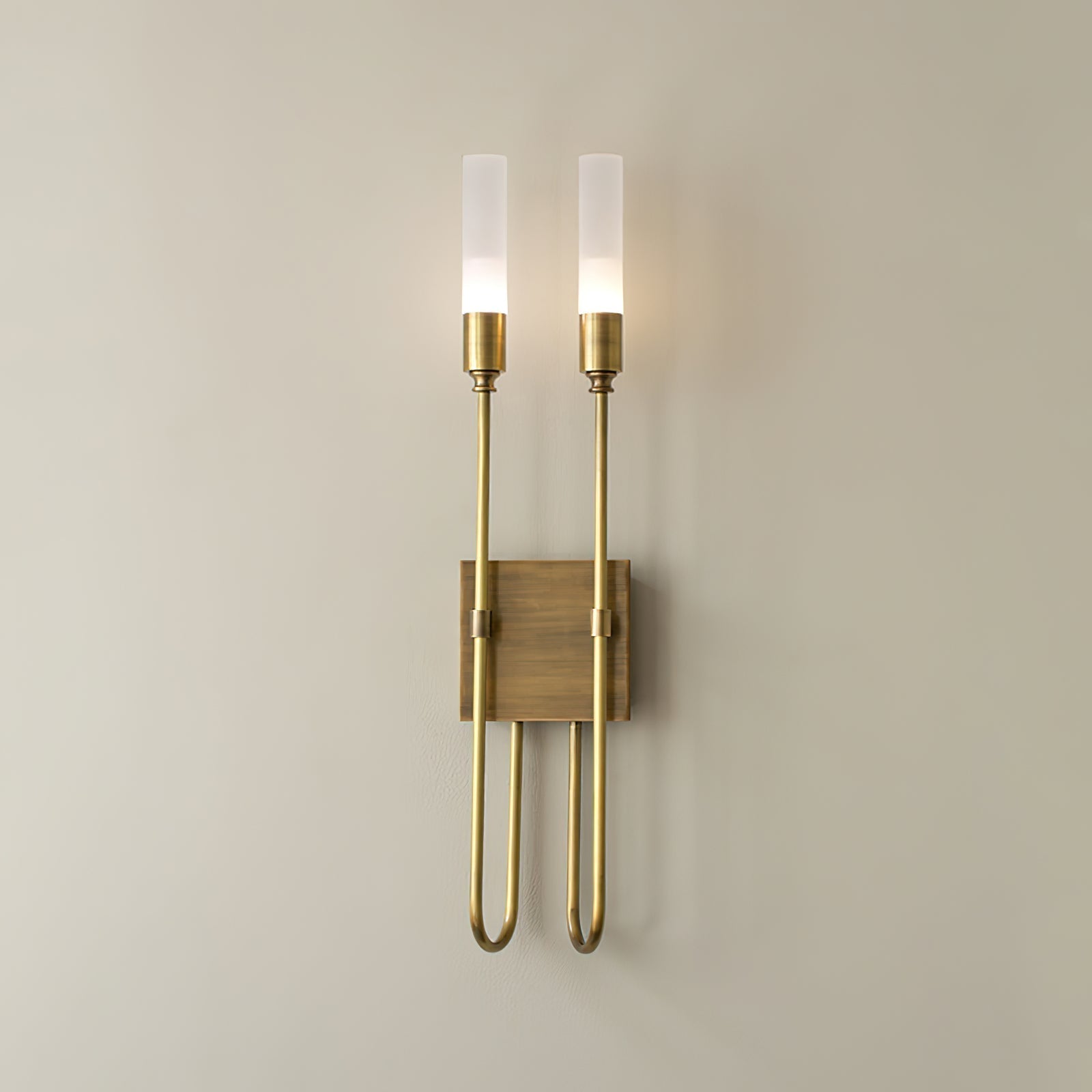 Modern Symmetrical Double Arrow Wall Sconce Minimalist Indoor Metal Light Fixture