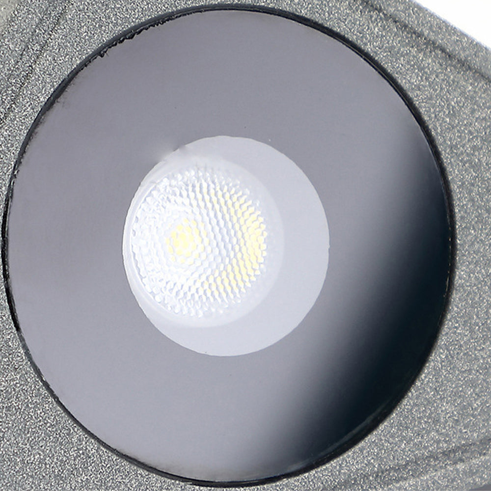 Modern Triangle Outdoor LED Step Light IP65 Waterproof DC24V Deck Pathway Lamp