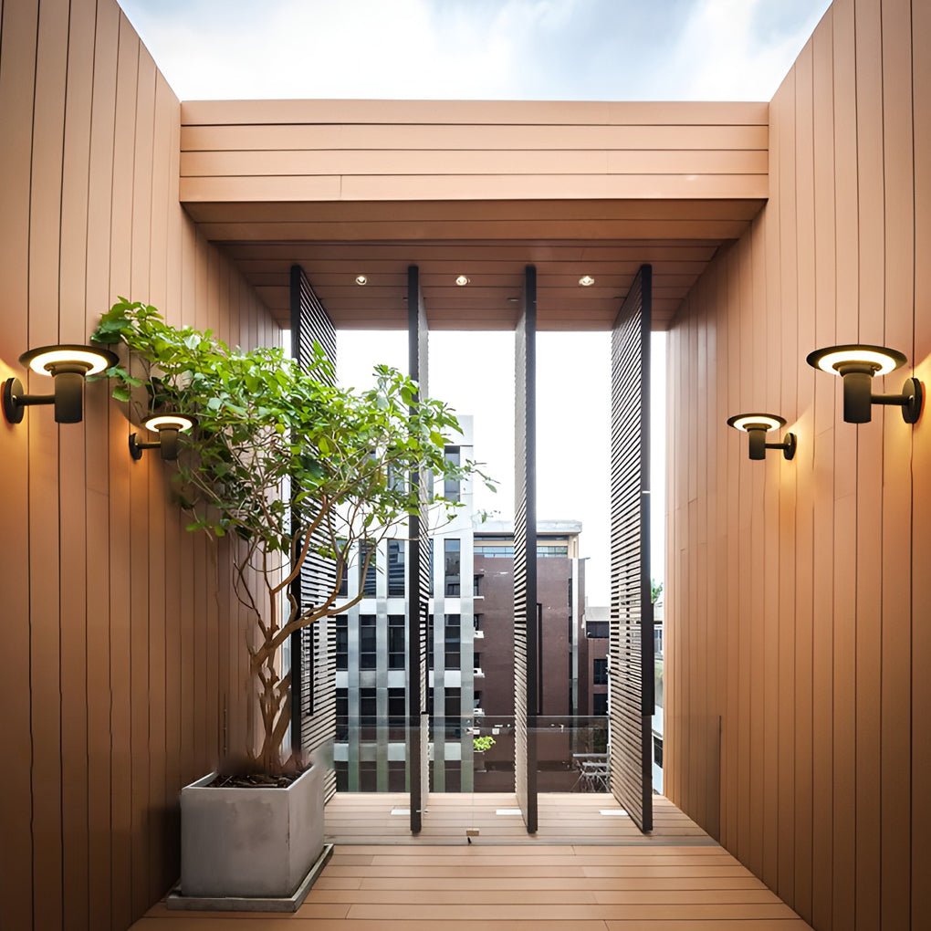 Modern UFO Solar LED Wall Sconce Waterproof Aluminum Outdoor Lighting for Garden and Patio