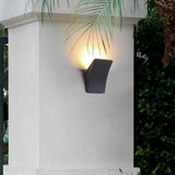 Modern Waterproof IP65 Black LED Outdoor Wall Sconce 12W Exterior Light for Garden Porch Garage