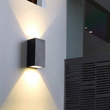 Modern Waterproof LED Outdoor Wall Sconce IP65 Aluminum Exterior Lighting for Villa and Courtyard
