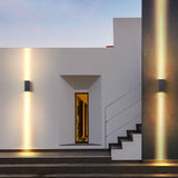 Modern Waterproof LED Outdoor Wall Sconce IP65 Aluminum Exterior Lighting for Villa and Courtyard