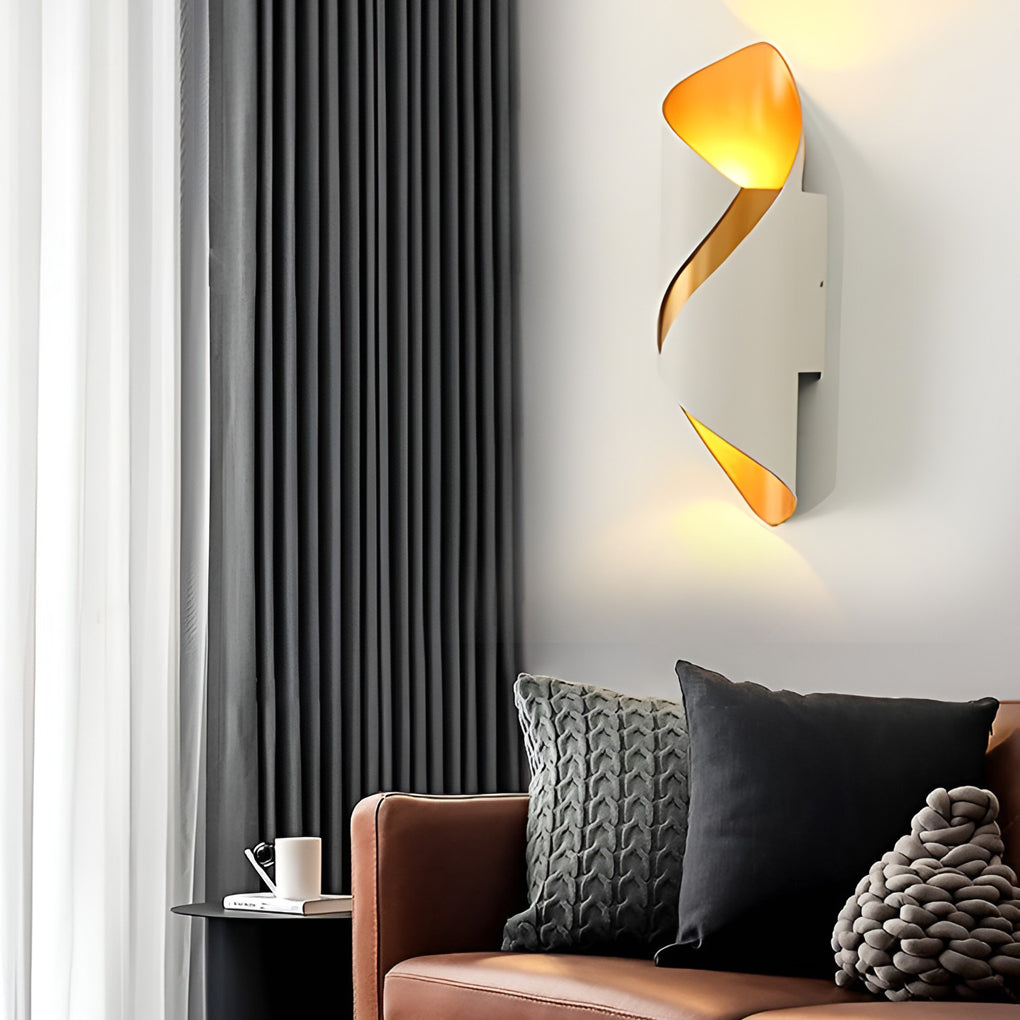 Modern Waterproof LED Up and Down Outdoor Wall Sconce for Porch and Garden Lighting