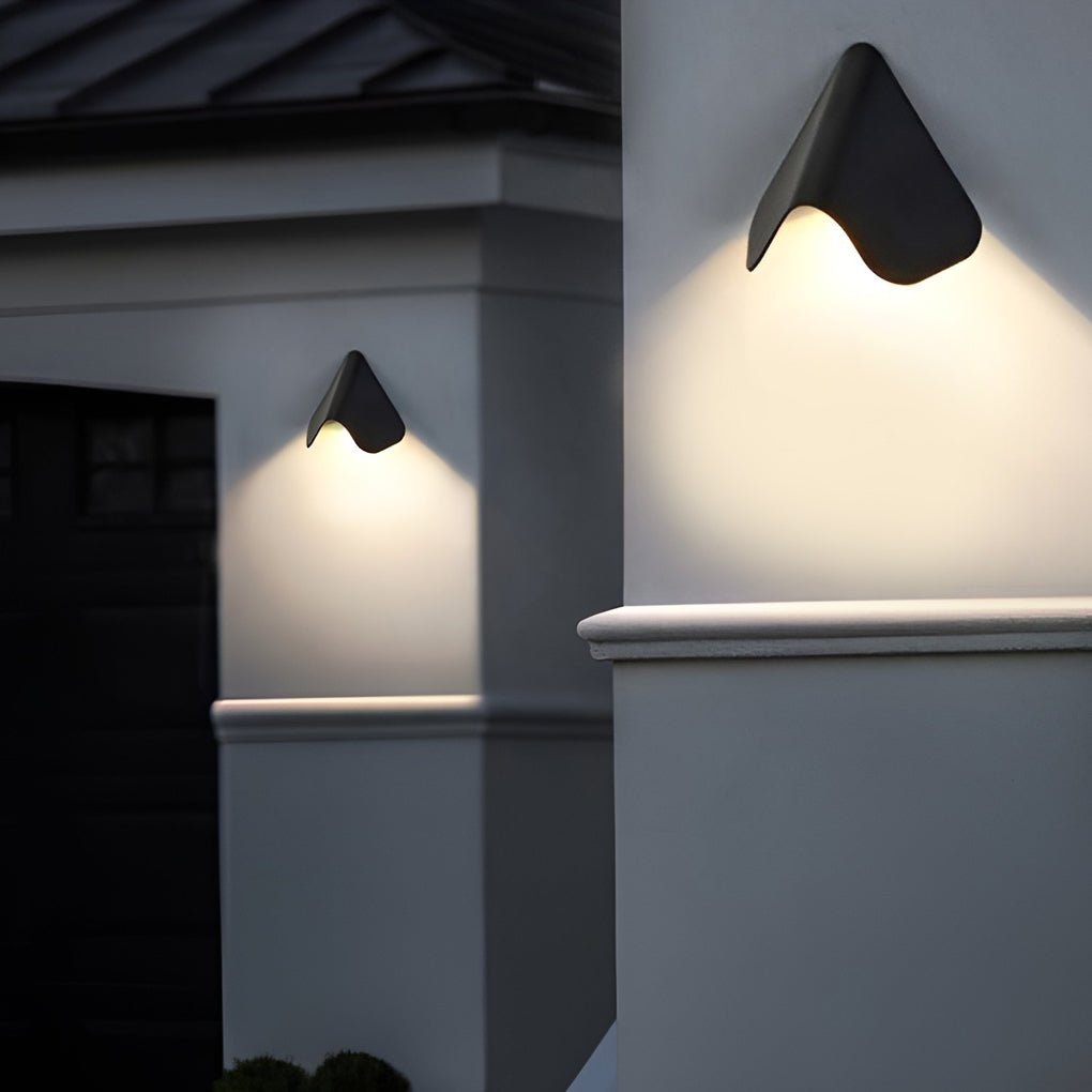 Modern Waterproof LED Wall Sconce for Indoor and Outdoor Aluminum Doorplate Lighting Fixture