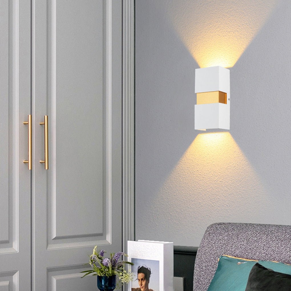 Modern Waterproof Outdoor LED Wall Light Up and Down Sconce for Balcony Villa and Patio