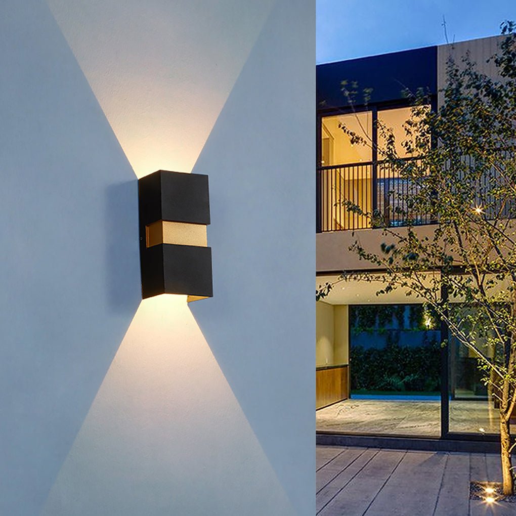 Modern Waterproof Outdoor LED Wall Light Up and Down Sconce for Balcony Villa and Patio