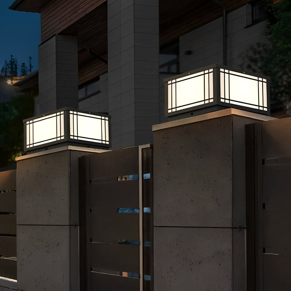 Modern Waterproof Solar Post Lights with 3 Color Dimming and Remote for Outdoor Garden and Fence