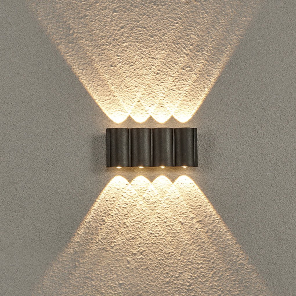 Modern Wave Arc Design LED Outdoor Wall Light Waterproof Exterior Sconce for Garden and Villa