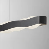 Modern Wavy LED Pendant Light Black Linear and Round Textured Acrylic Chandelier for Living Room