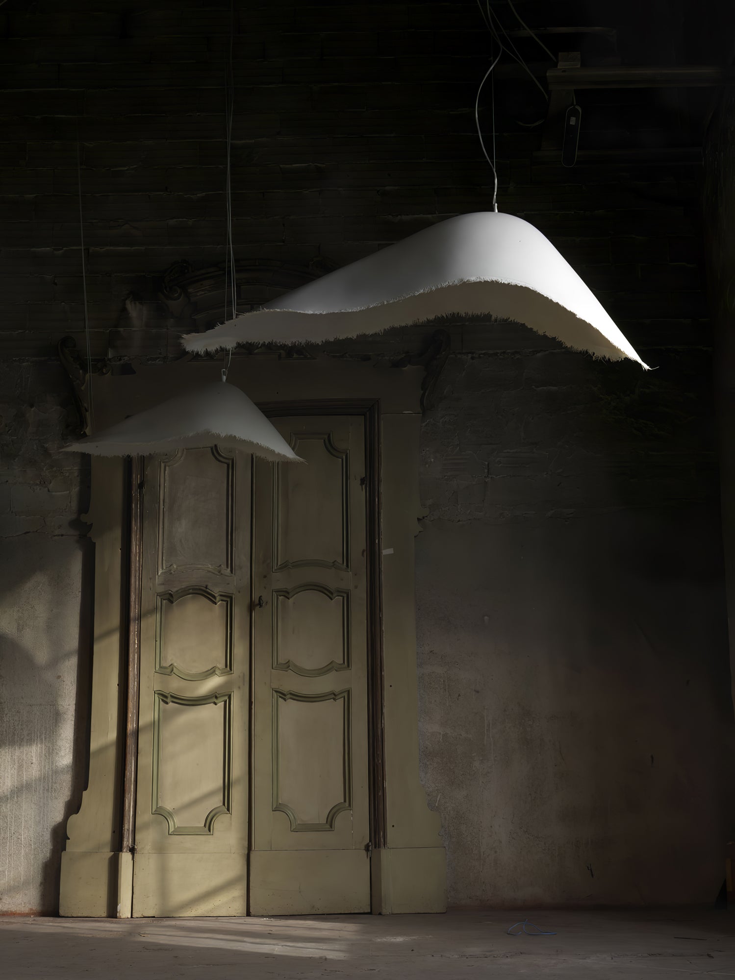 Modern White FRP Pendant Light with Glass Fiber Diffuser Elegant Floating Suspension Lamp for Living Room