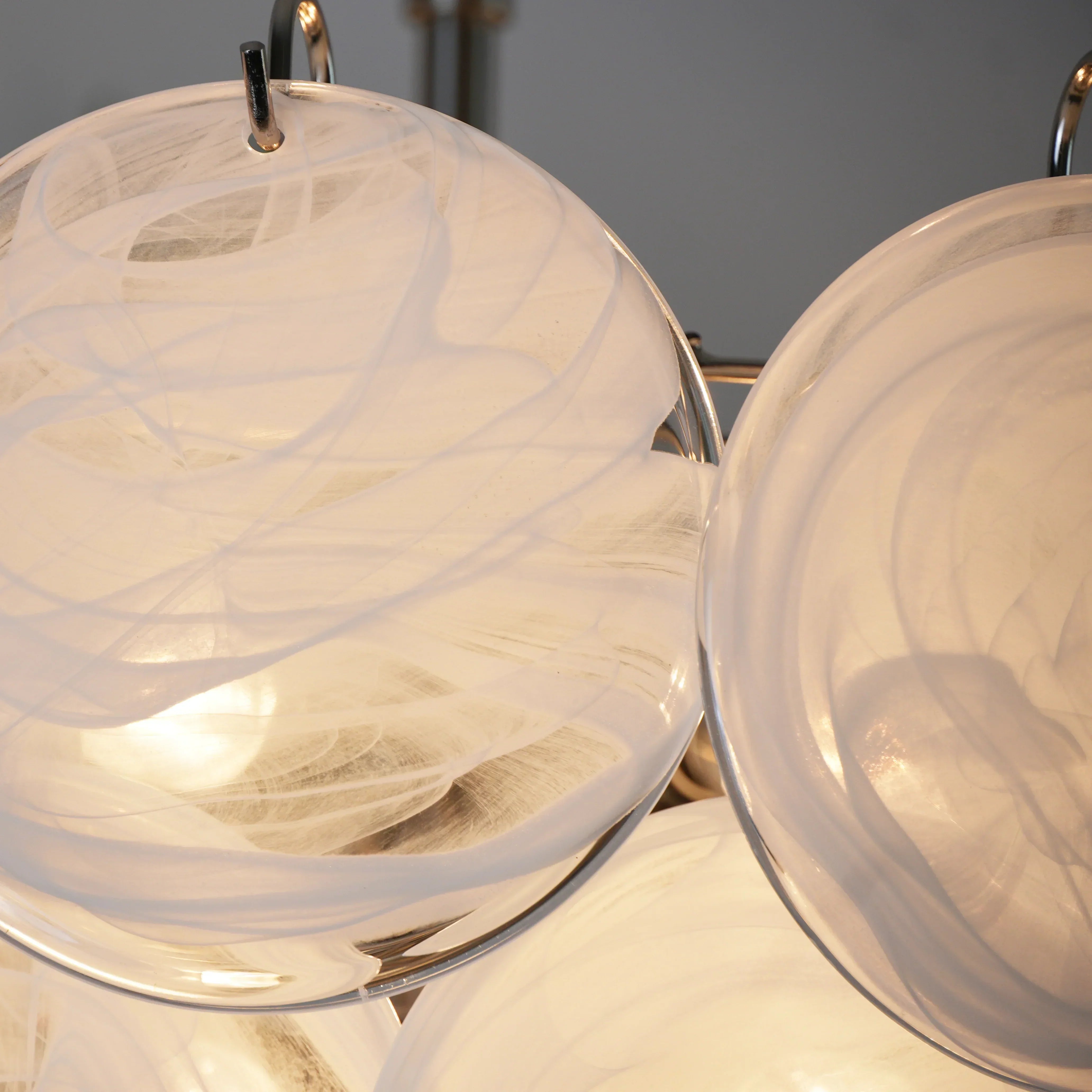 modern-white-murano-glass-disc-chandelier-luxury-pendant-light-for-dining-room