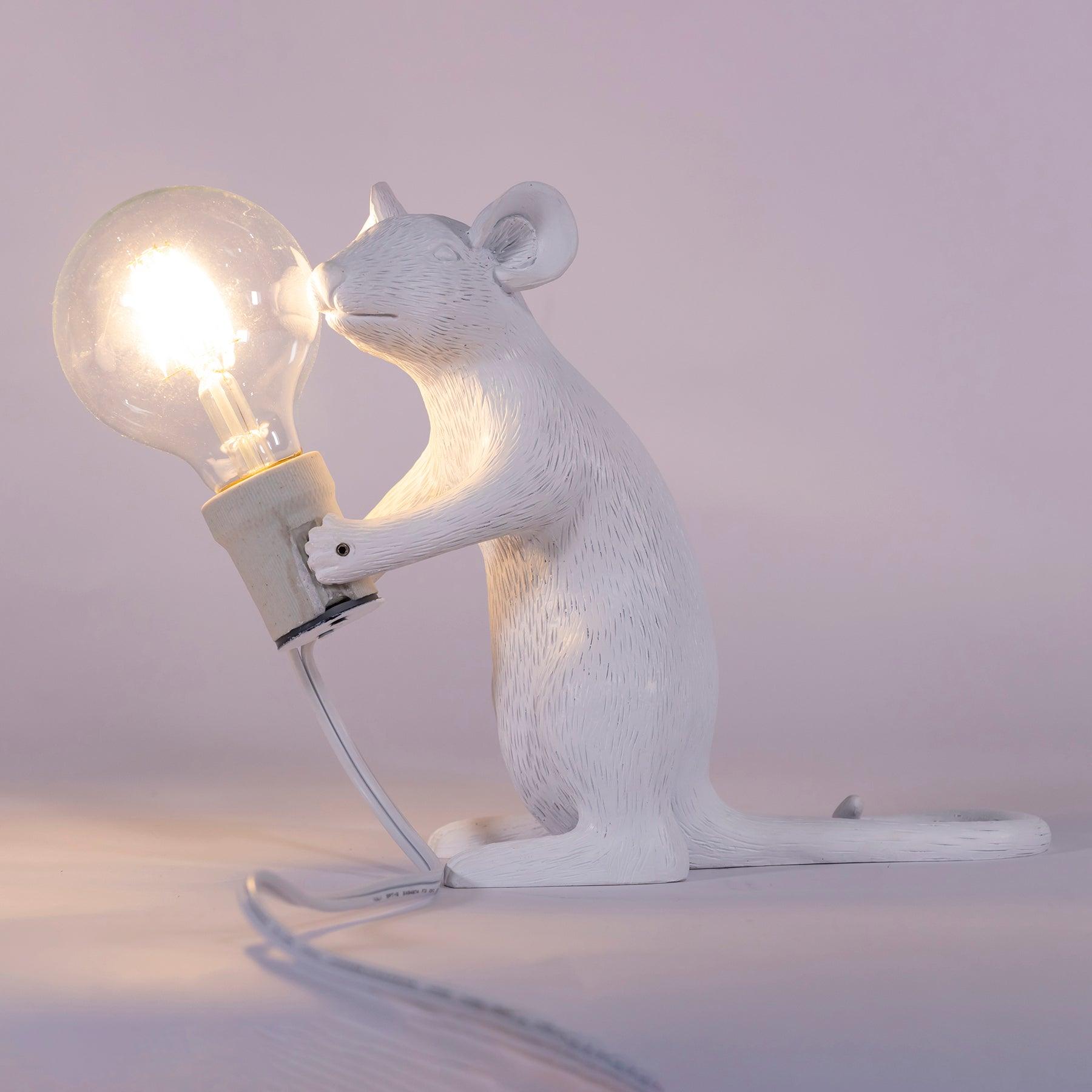 Resin Mouse Table Lamp Decorative Animal Sculpture Side Table Light for Bedside and Desk