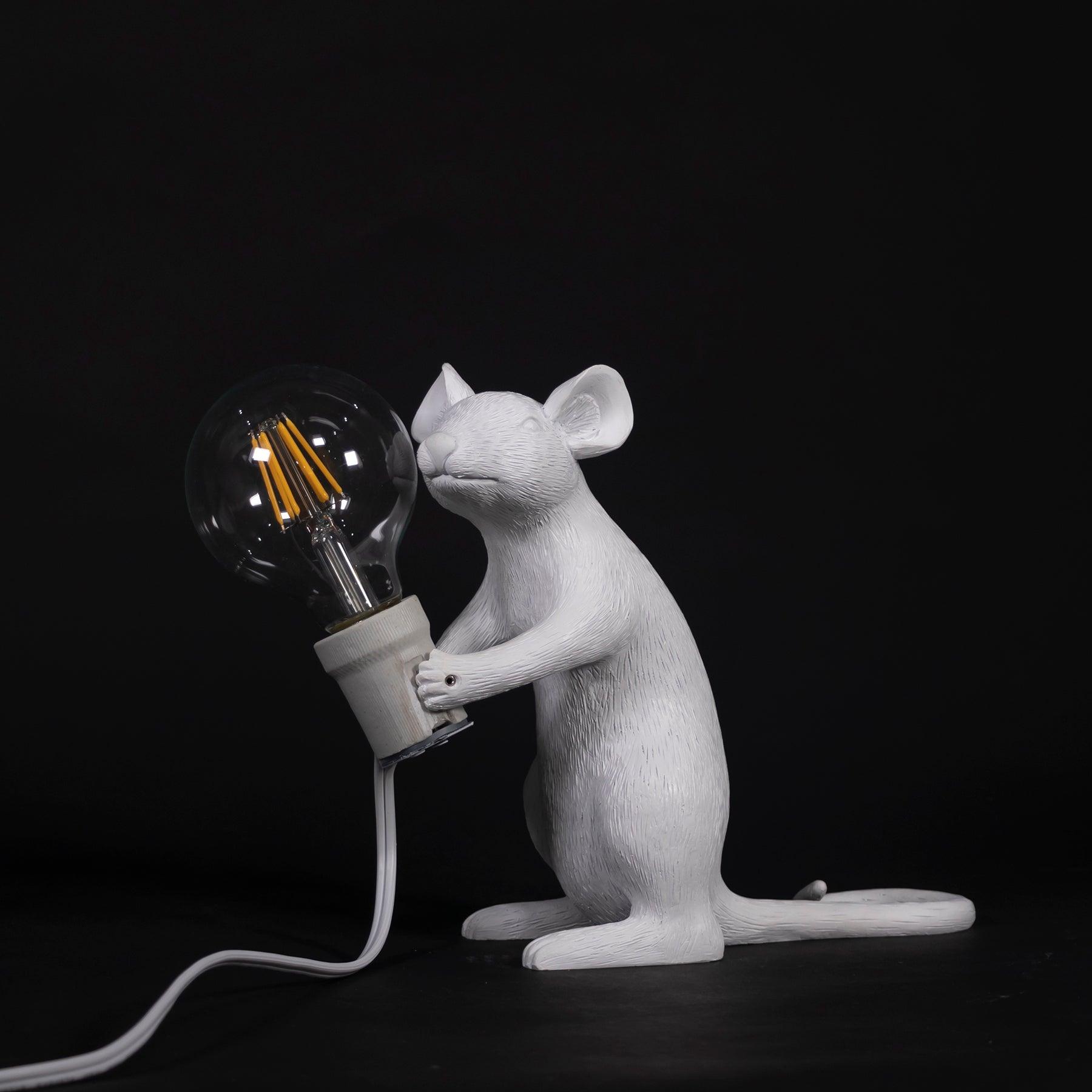 Resin Mouse Table Lamp Decorative Animal Sculpture Side Table Light for Bedside and Desk
