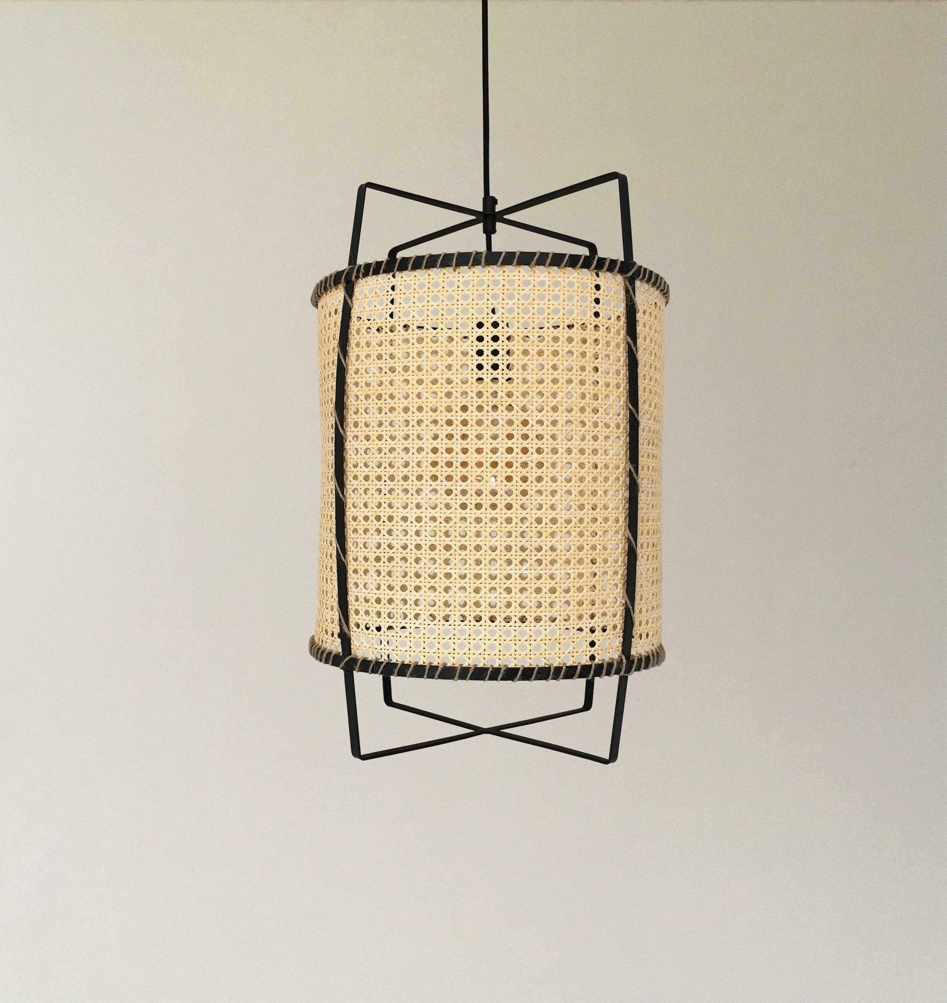 Natural Rattan Cane Webbing Pendant Light Handcrafted Bamboo Hanging Ceiling Lamp for Home Decor