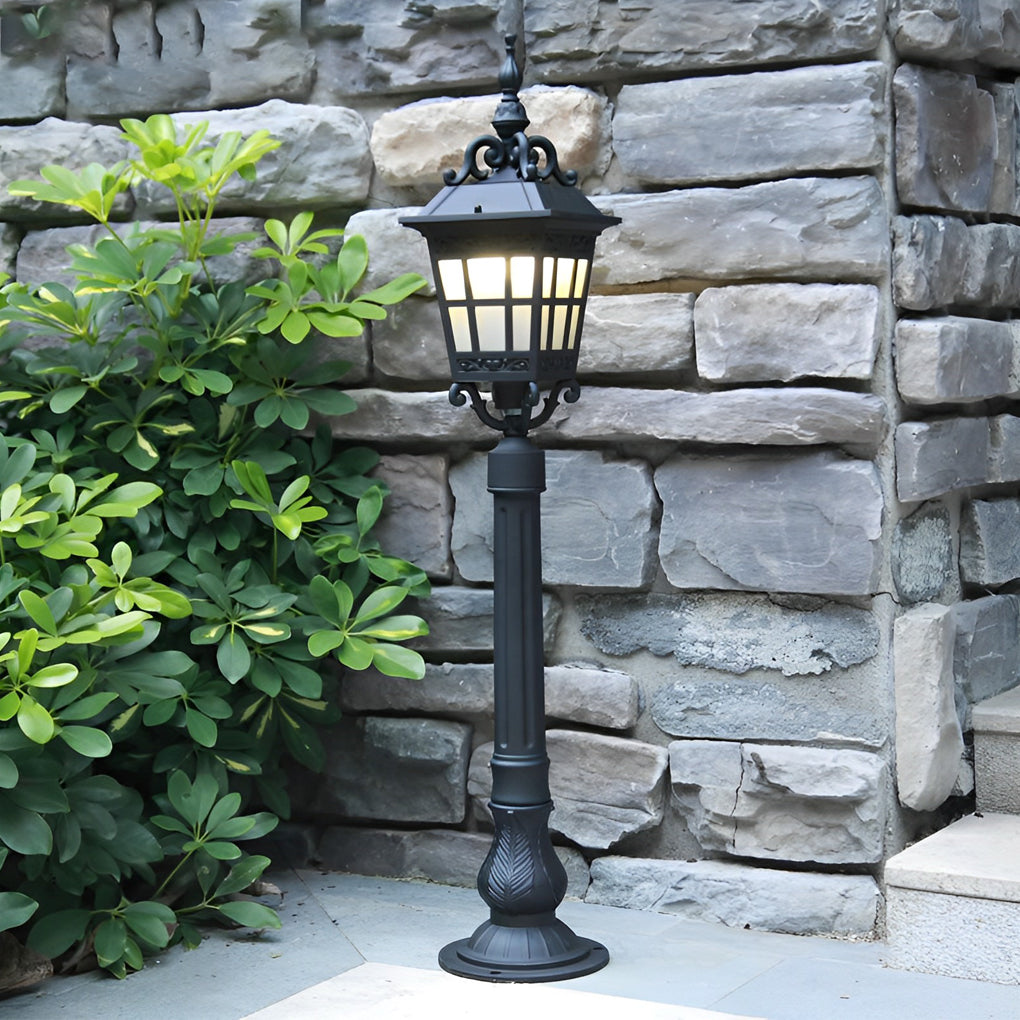 Outdoor Waterproof Aluminum Glass Lawn Lamp European Style Pathway Garden Post Light