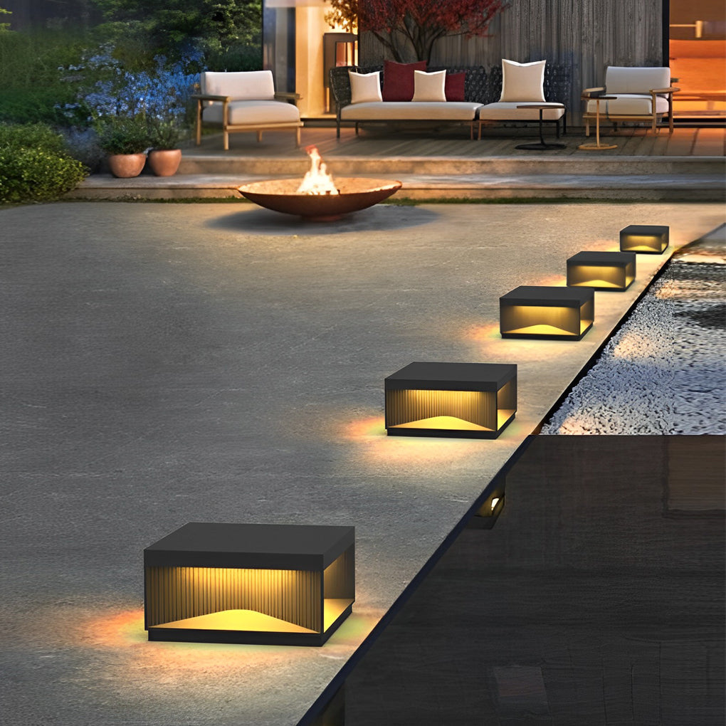 Outdoor Waterproof Black Square Solar Fence Post Light Stainless Steel Pillar Lamp for Garden Decor