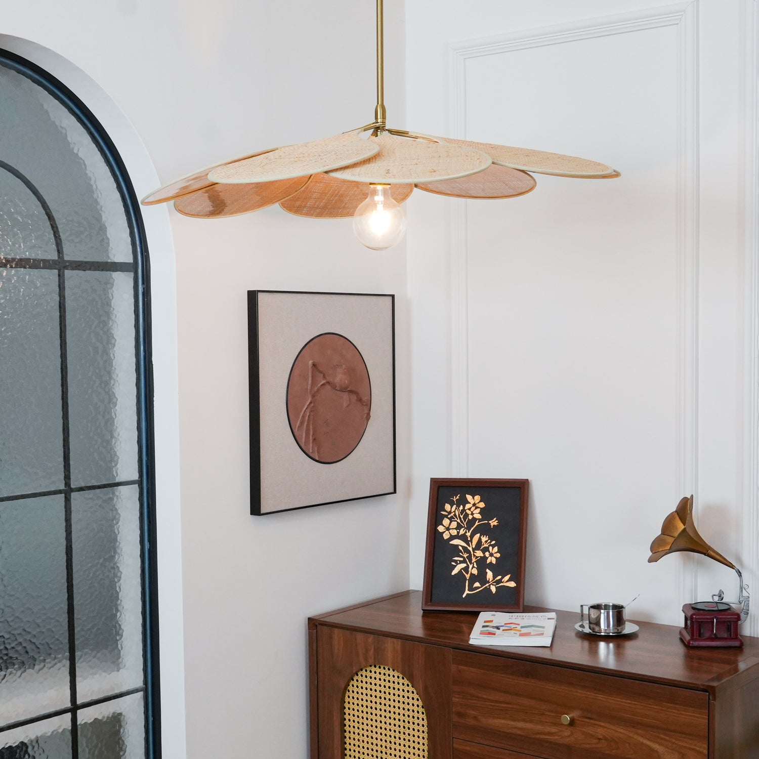 Petals Bloom Floral Rattan Pendant Light Modern Boho Ceiling Fitting for Living Room Bedroom