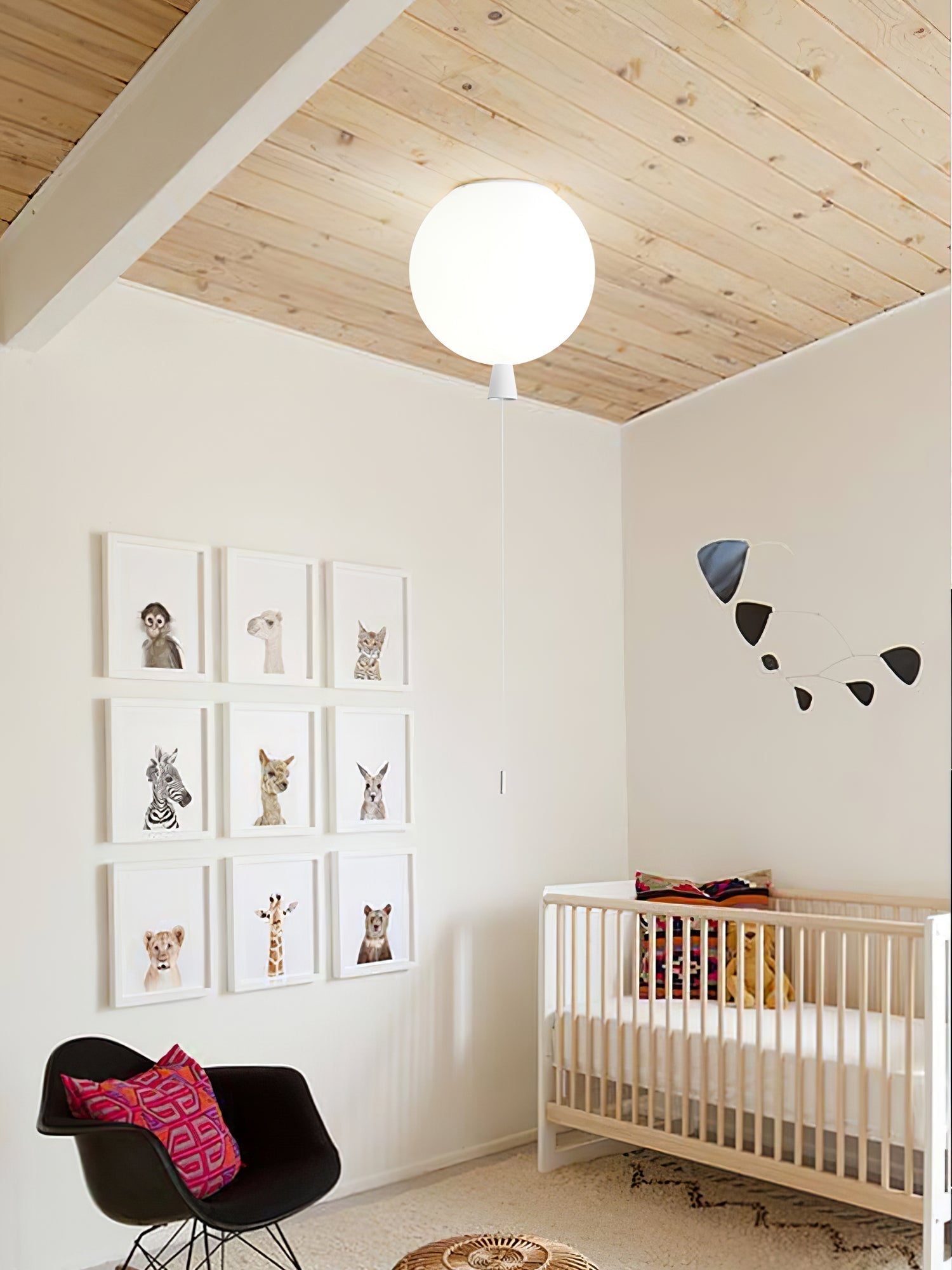 playful-balloon-design-memory-ceiling-lamp-with-pull-cord-switch-for-kids-room