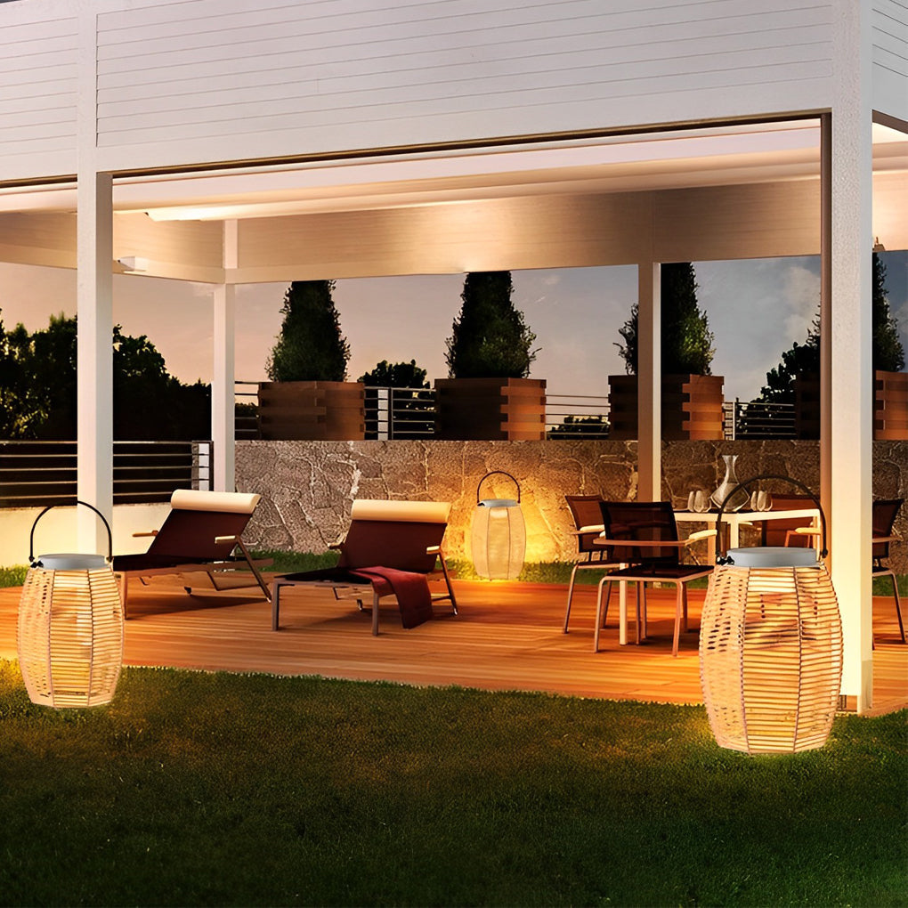 Portable Woven Rattan Solar Lantern Waterproof Outdoor LED Garden Floor Lamp with Handle