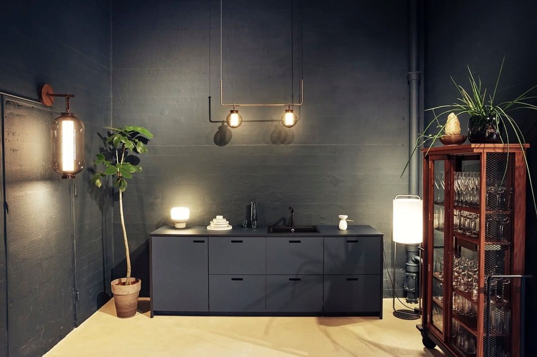 modern-blown-glass-lantern-chandelier-led-suspension-light-for-living-room-and-dining-areas