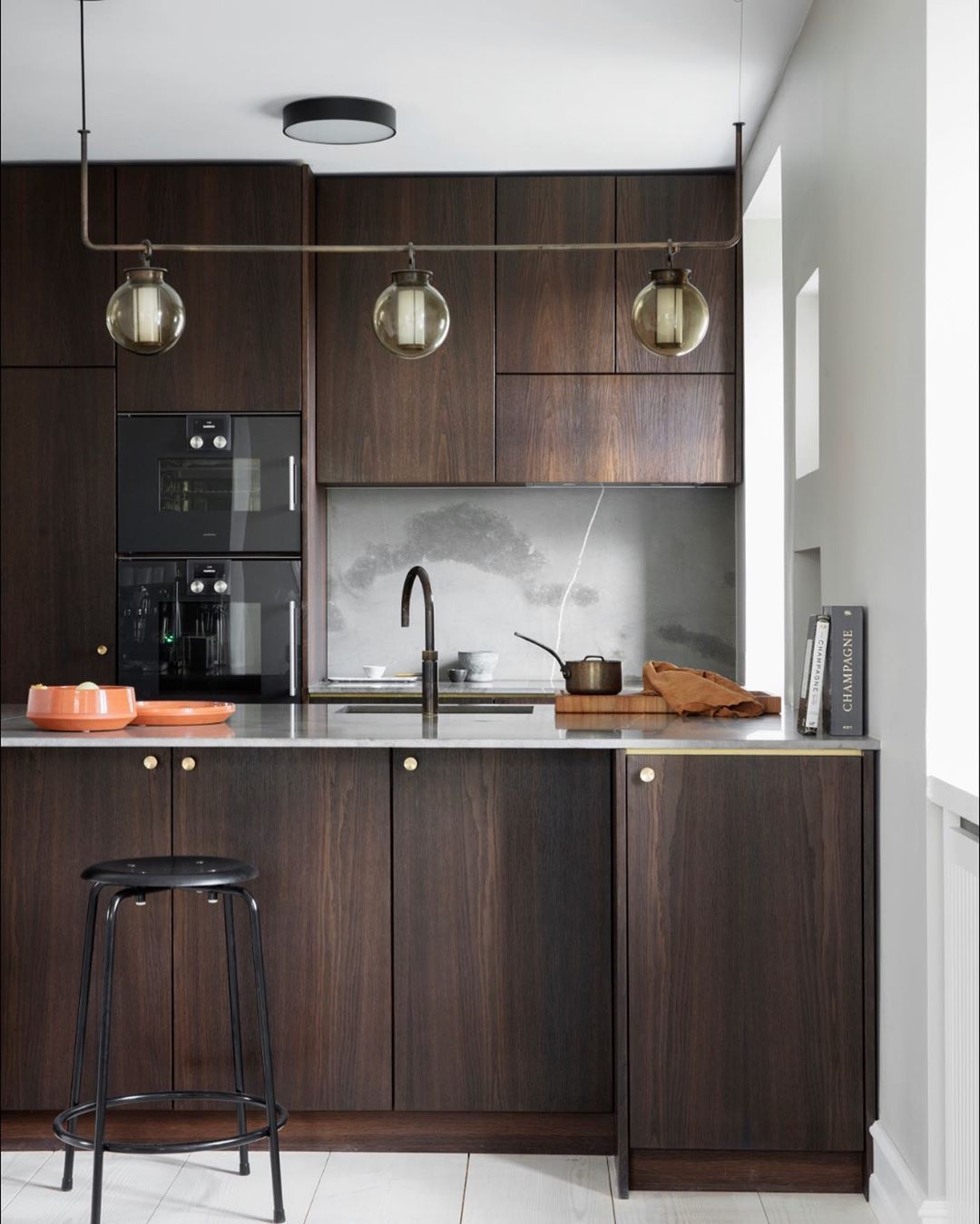 modern-blown-glass-lantern-chandelier-led-suspension-light-for-living-room-and-dining-areas