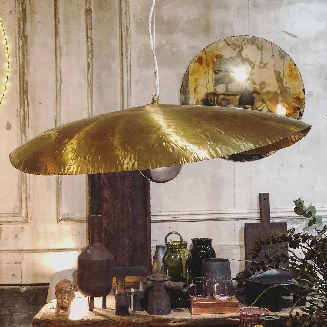 handcrafted-hammered-brass-pendant-lamp-for-modern-kitchen-island-and-elegant-dining-room