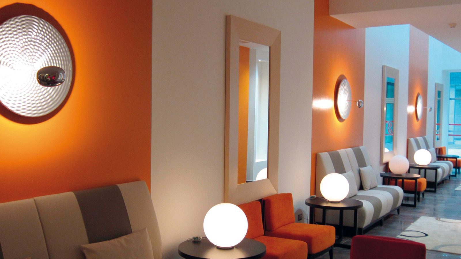 modern-polished-aluminum-droplet-led-ceiling-light-artistic-ripple-flush-mount-fixture