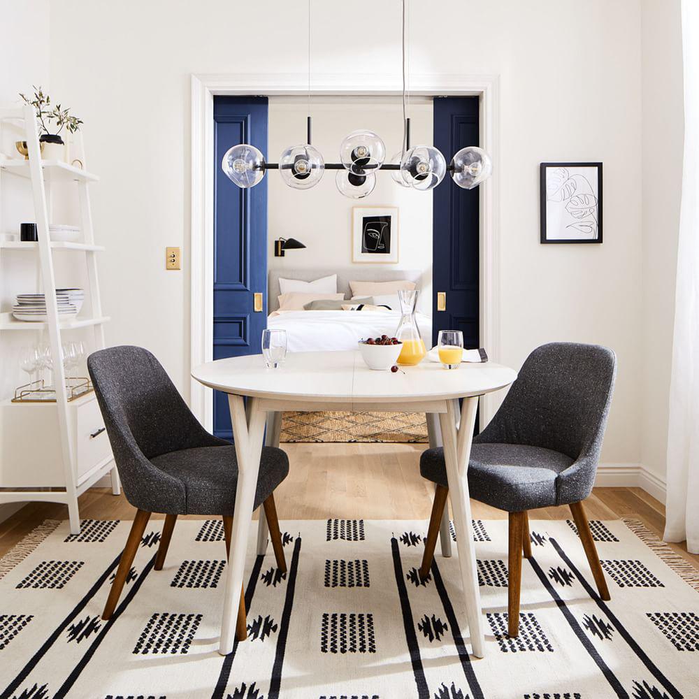 modern-linear-staggered-glass-orb-chandelier-for-dining-room-and-kitchen-island
