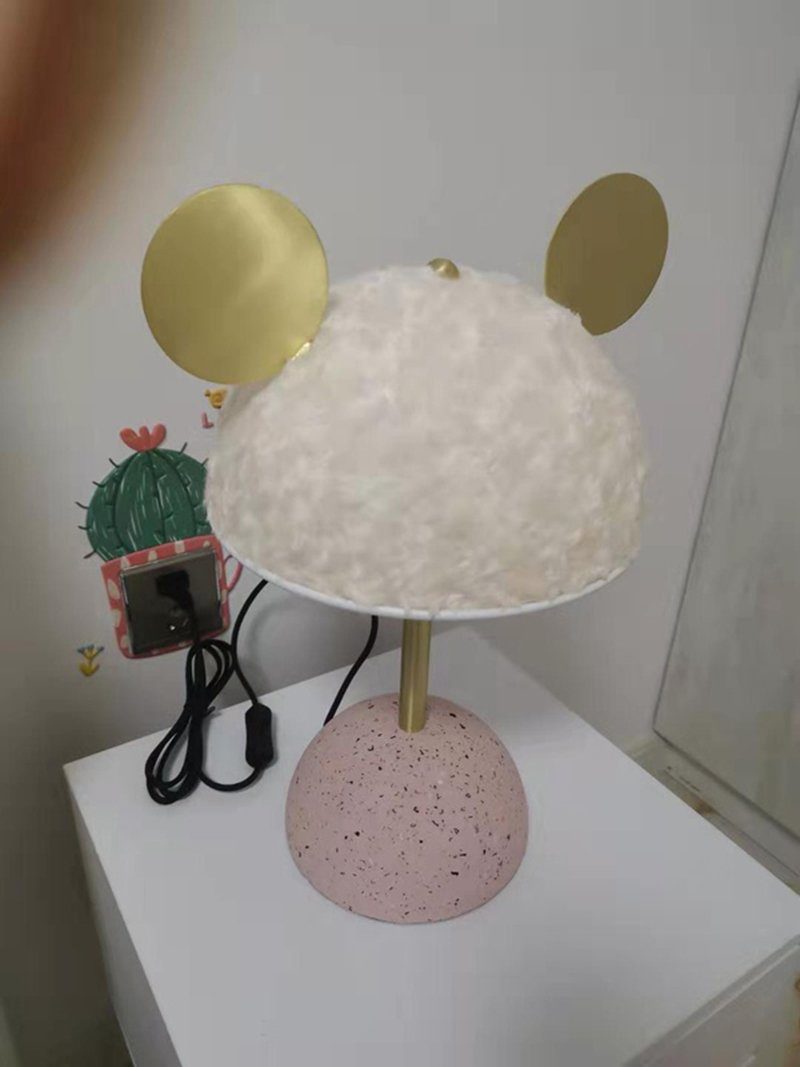 modern-terrazzo-base-table-lamp-with-green-fabric-shade-and-elegant-brass-accents