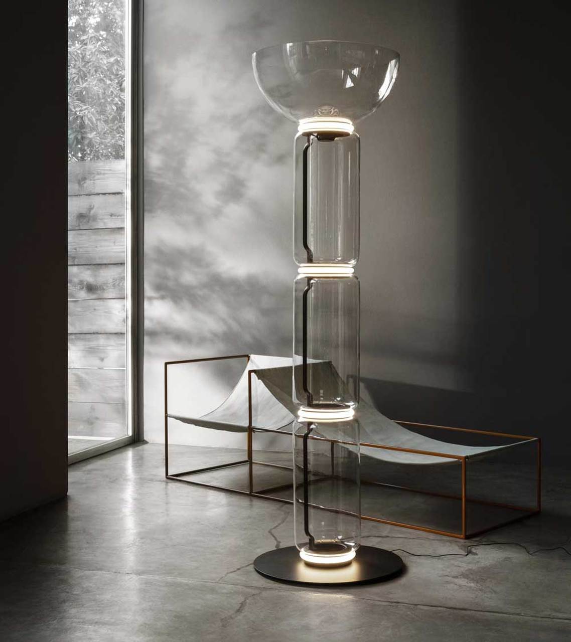 modern-stackable-glass-cylinder-led-floor-lamp-with-minimalist-architectural-design