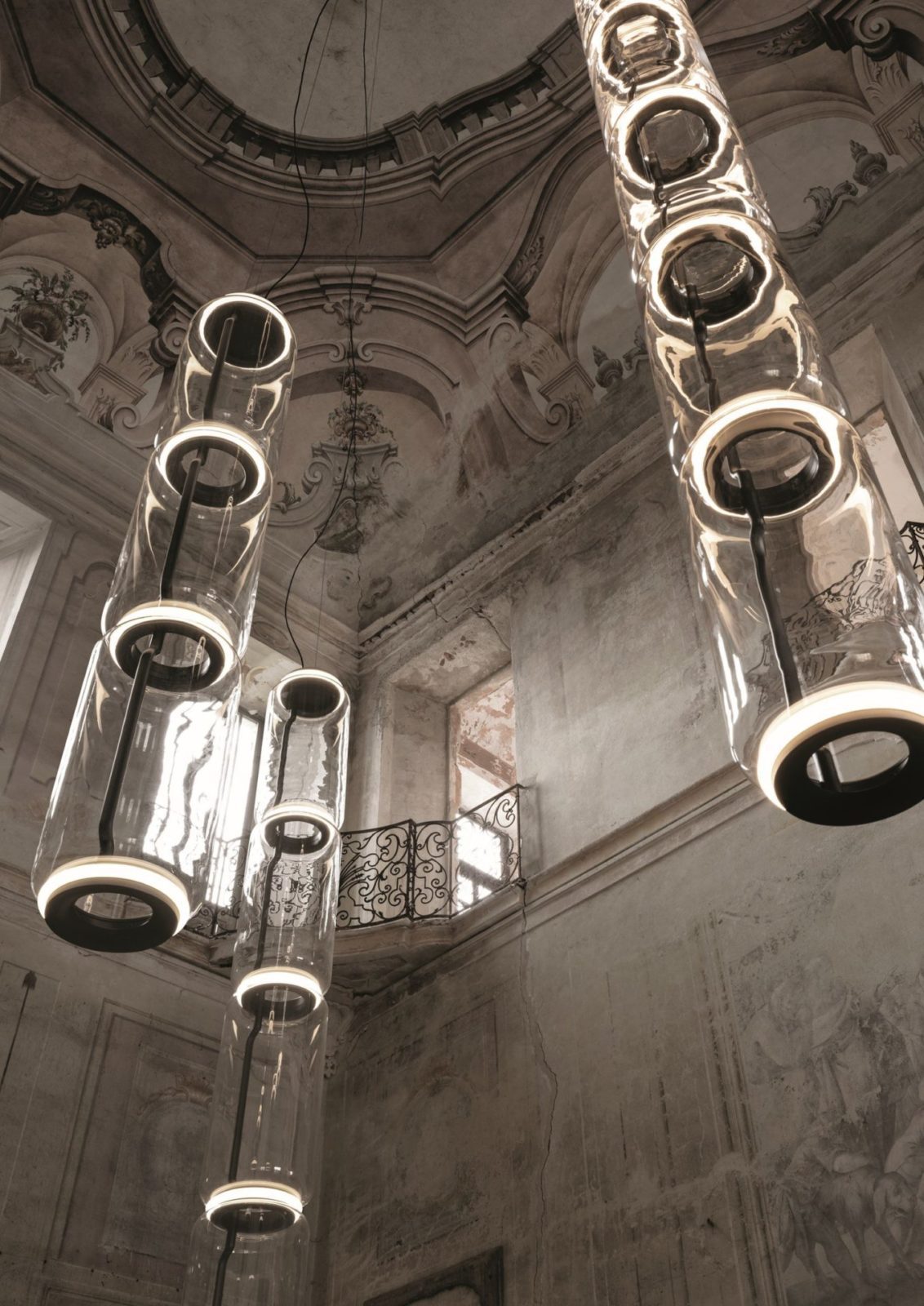 modern-blown-crystal-cylinder-led-pendant-light-with-stackable-glass-modules