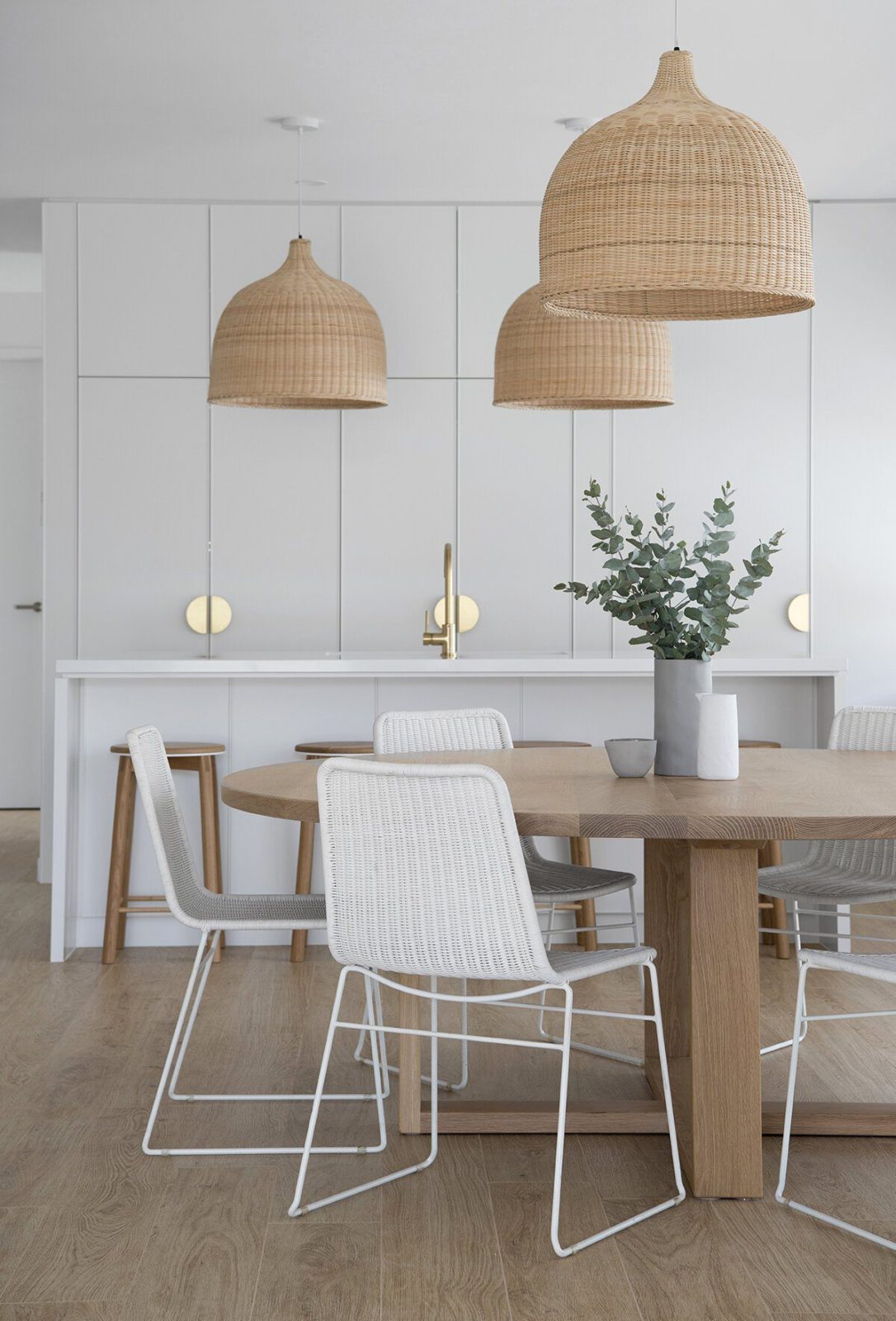 handwoven-natural-rattan-globe-pendant-lamp-for-coastal-and-bohemian-living-spaces