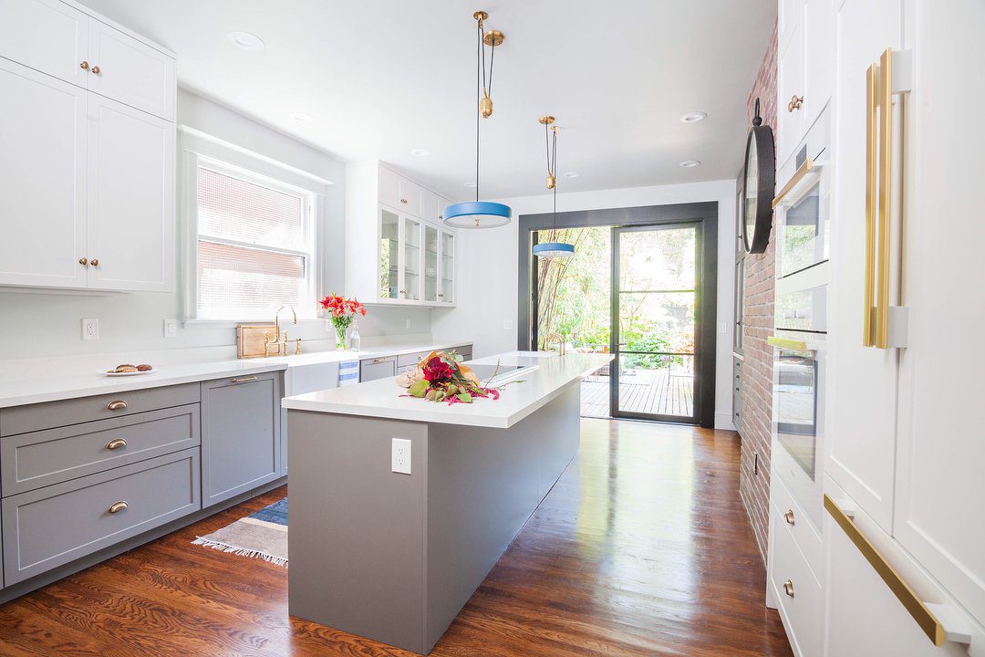 modern-spun-metal-shade-pendant-light-with-brass-accents-and-g9-base-for-living-room-kitchen-island
