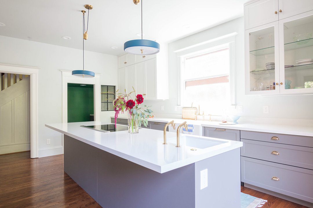 modern-spun-metal-shade-pendant-light-with-brass-accents-and-g9-base-for-living-room-kitchen-island