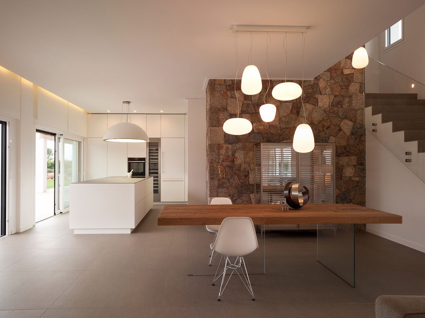 japanese-style-white-blown-glass-pendant-light-oriental-satin-glass-lantern-hanging-lamp